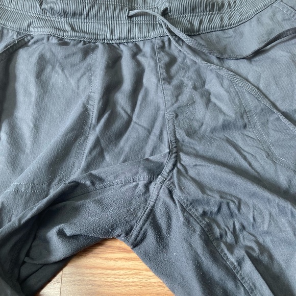 The North Face pants - Picture 9 of 9